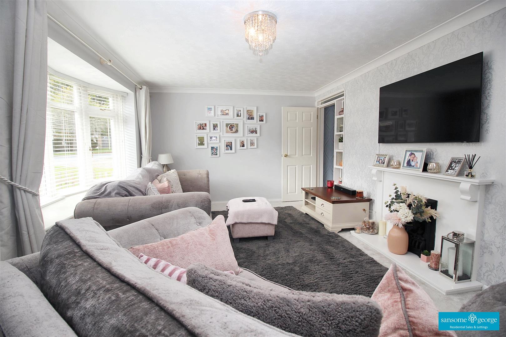 Addiscombe Chase, Tilehurst